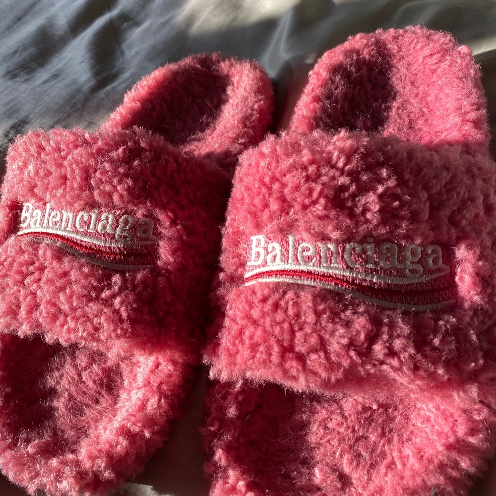 Balenciaga Pink Fuzzy Slides